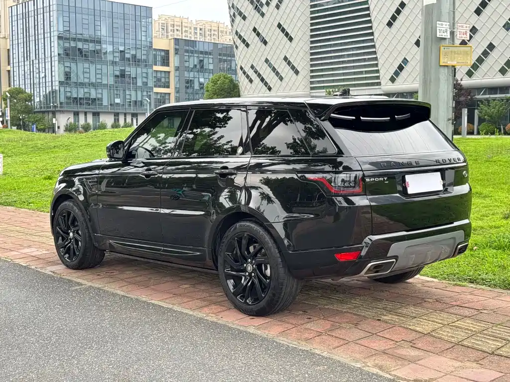 Land Rover Range Rover Sport 2020 3.0 L6 HSE DYNAMIC