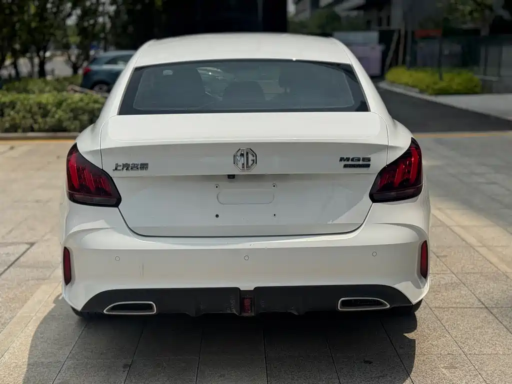 MG MG5 — миниатюра 5