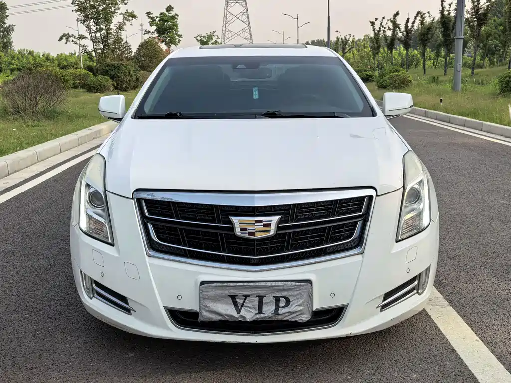 Cadillac XTS — миниатюра 3