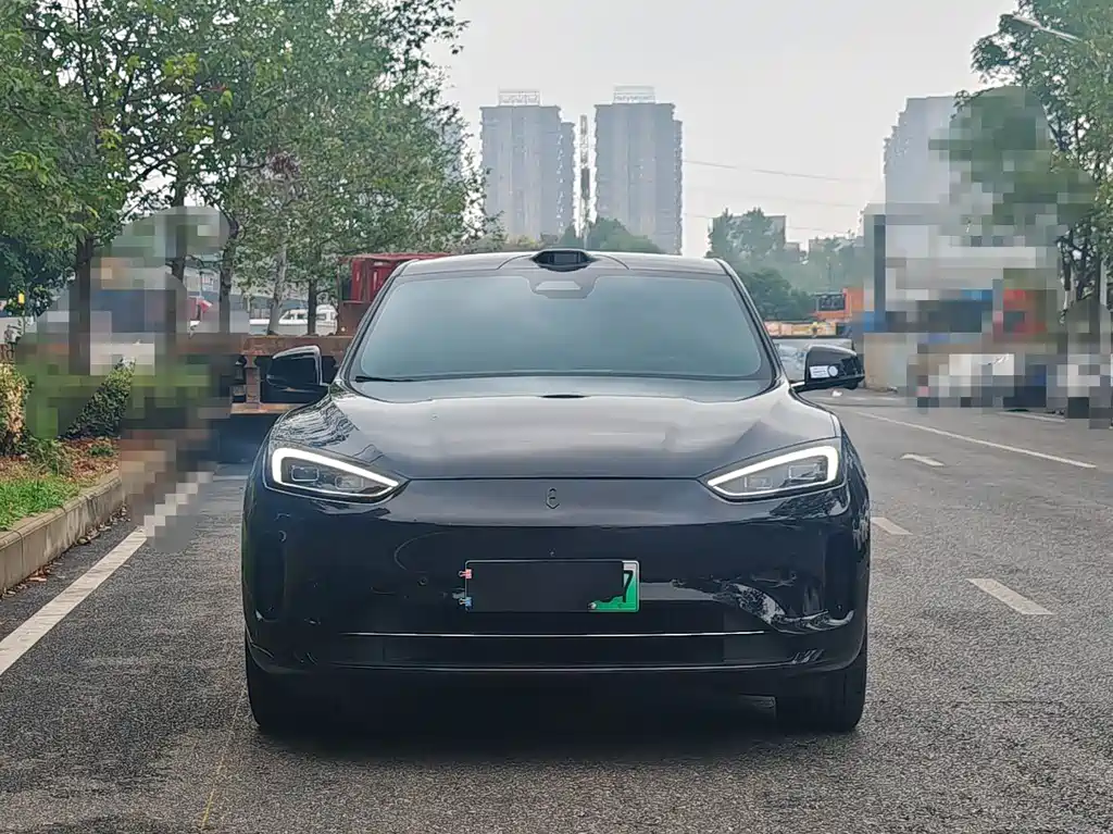 AITO AITO M5 — миниатюра 2