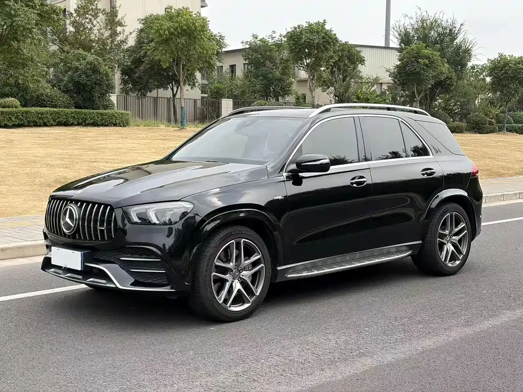 Mercedes-Benz GLE AMG 2022 — фото 1