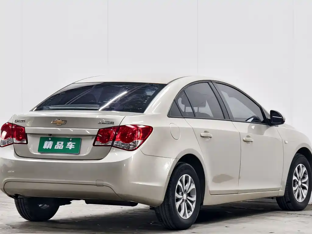 Chevrolet Cruze 2014 1.6L SL MT