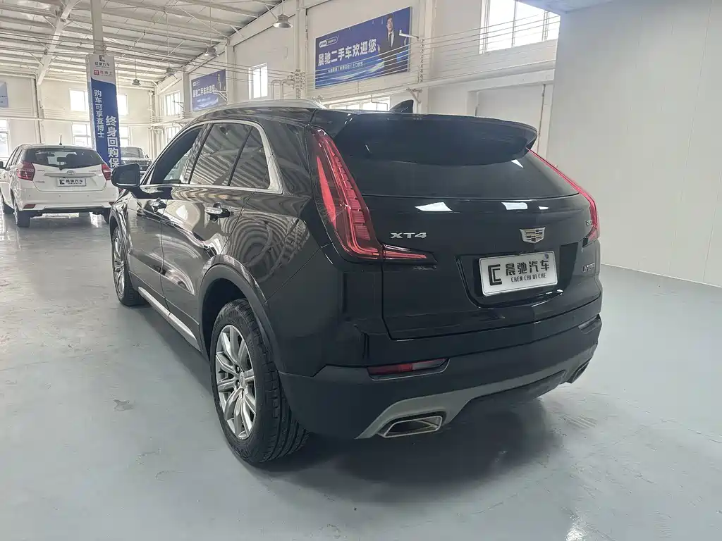 Cadillac XT4 — миниатюра 6