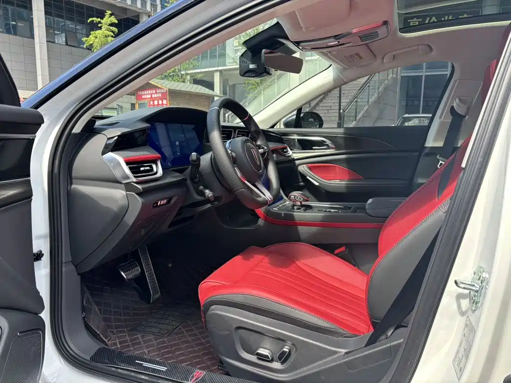Hongqi H6 2024 2.0T