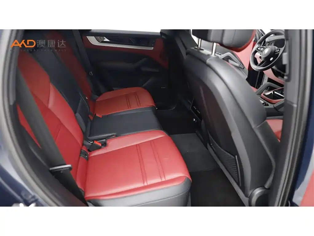 Porsche Cayenne — миниатюра 8