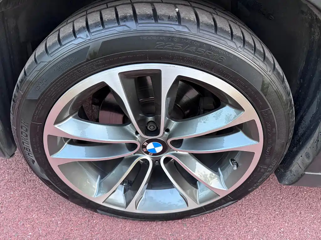 BMW X1 — миниатюра 2