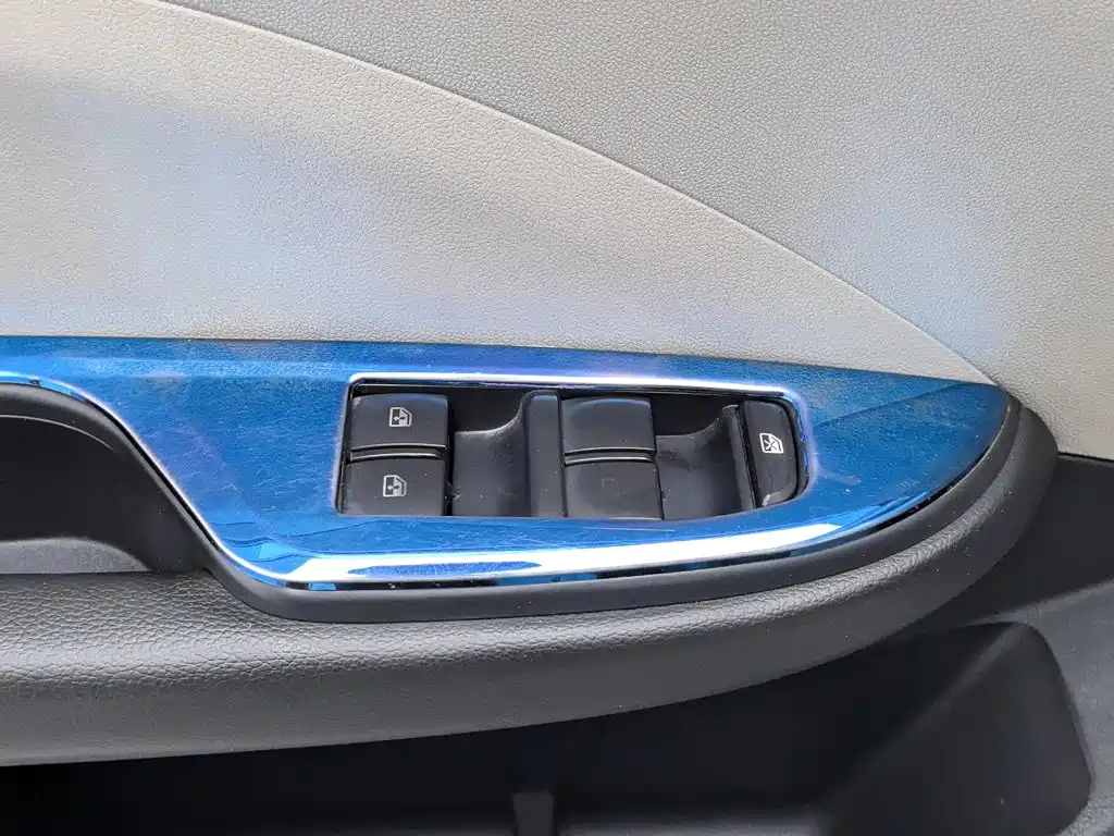 Buick Excelle — миниатюра 9