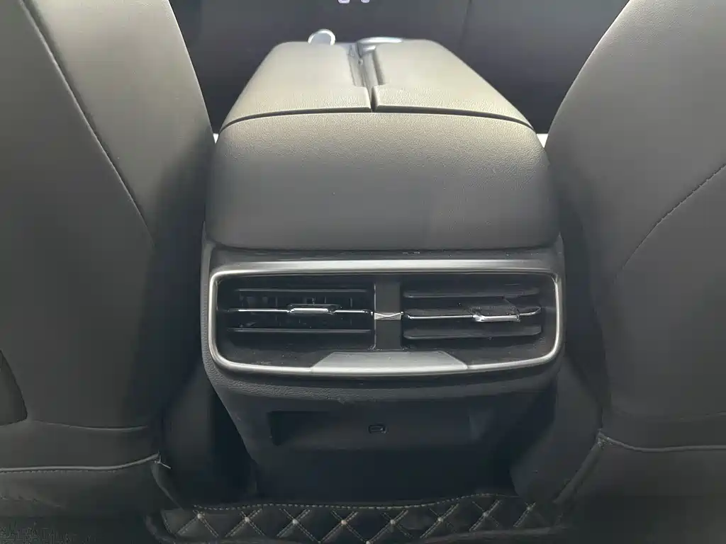 ARCFOX EXTREME FOX POLAR FOX ALPHA T5