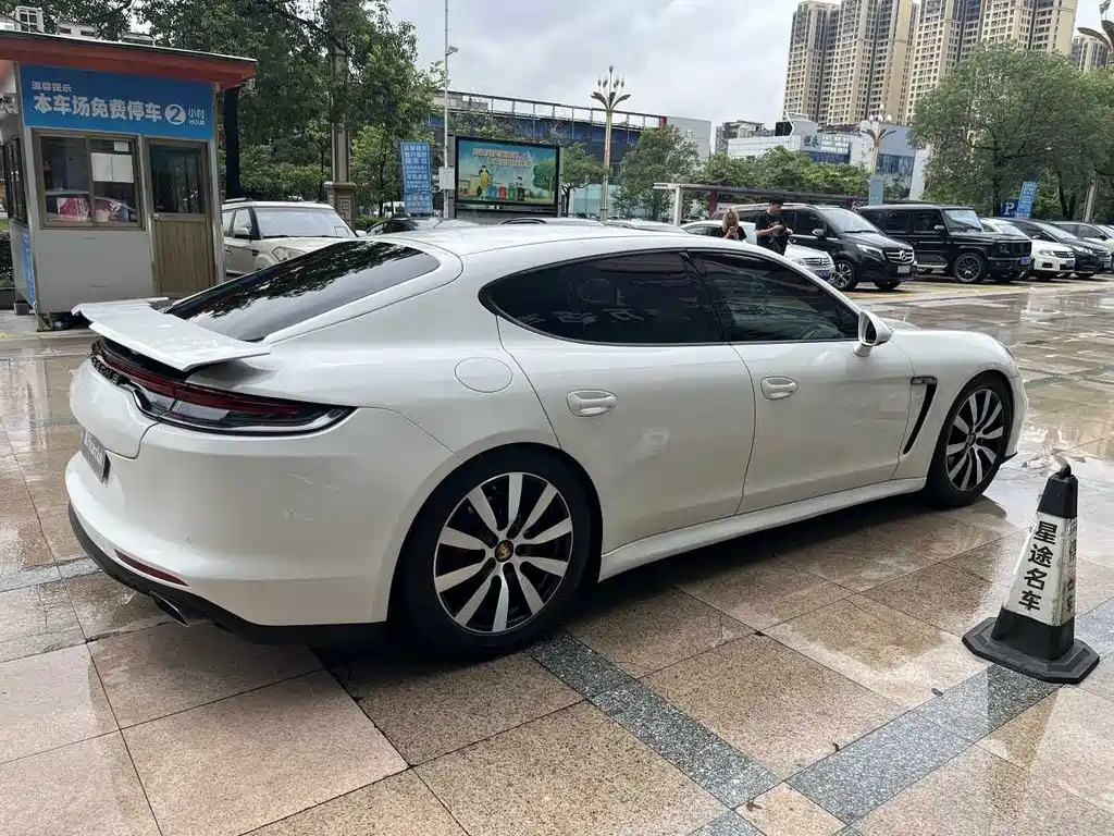 Porsche Panamera — миниатюра 14