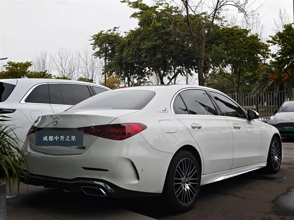 MERCEDES-BENZ C CLASS