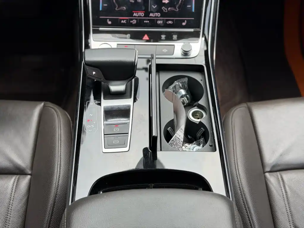 Audi A8 — миниатюра 14