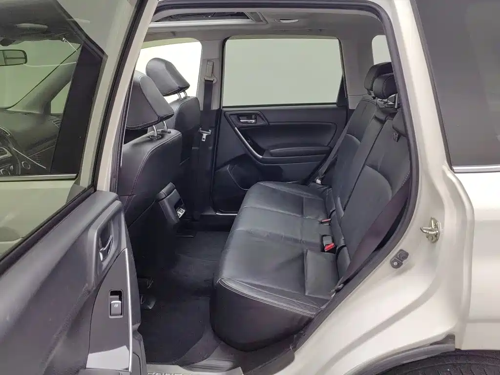 Subaru Forester — миниатюра 15