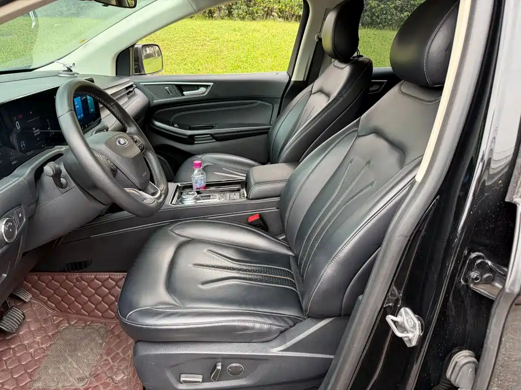 Ford Edge — миниатюра 8