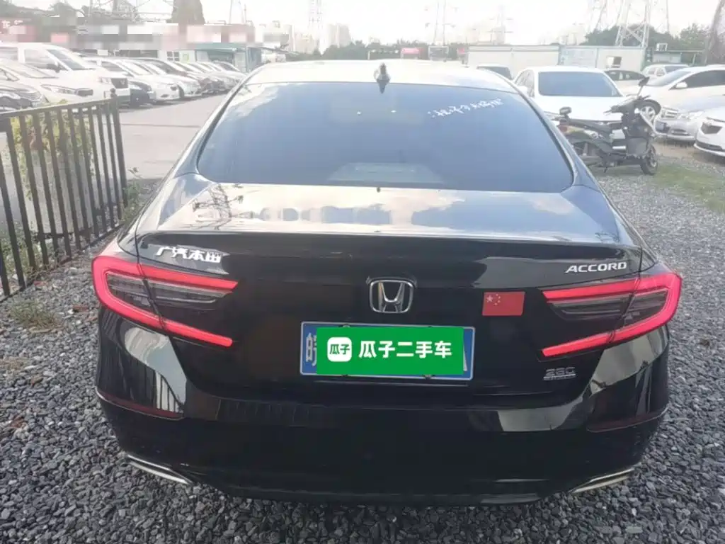 Honda Accord — миниатюра 6
