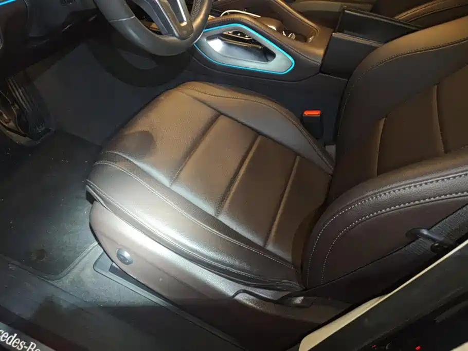 Mercedes-Benz GLE (Import) — миниатюра 9