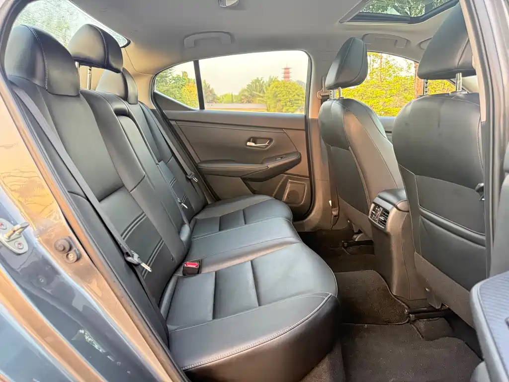 Nissan Sylphy — миниатюра 11