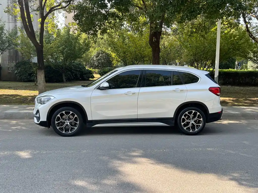 BMW X1 — миниатюра 5