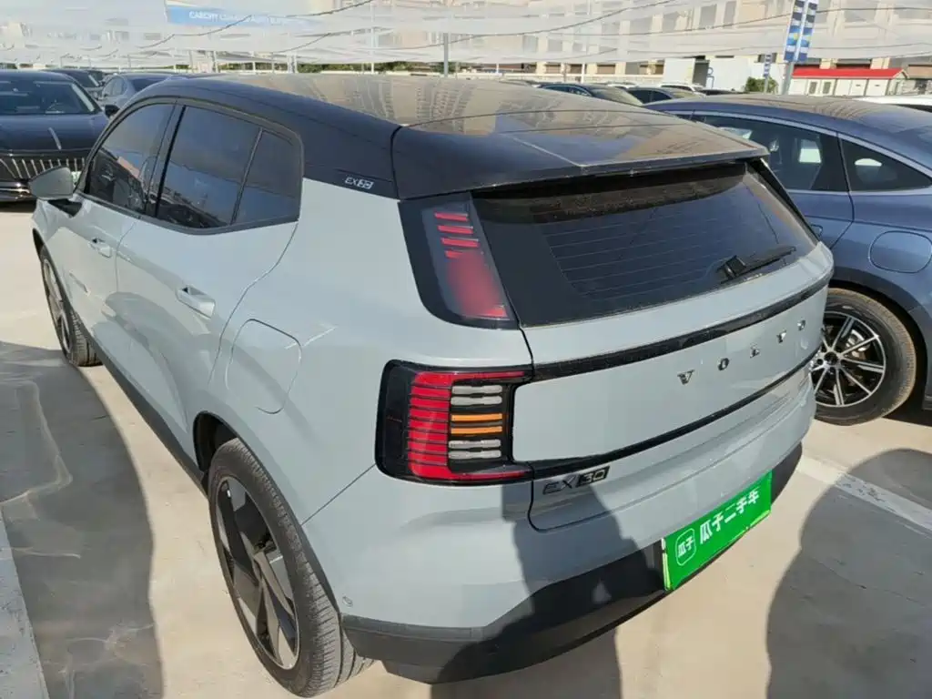 Volvo EX30 — миниатюра 5
