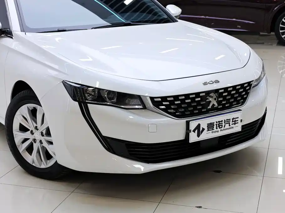 Peugeot 508 — миниатюра 10