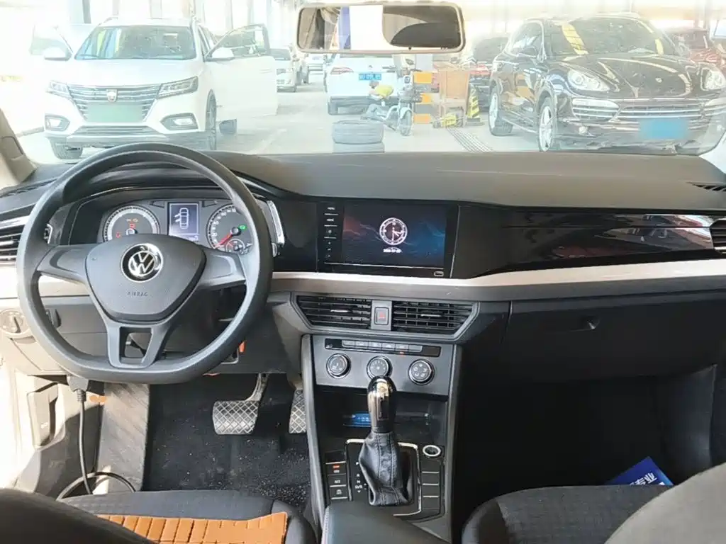 Volkswagen Bora 2021 1.5L AT Fashion Smart Connect