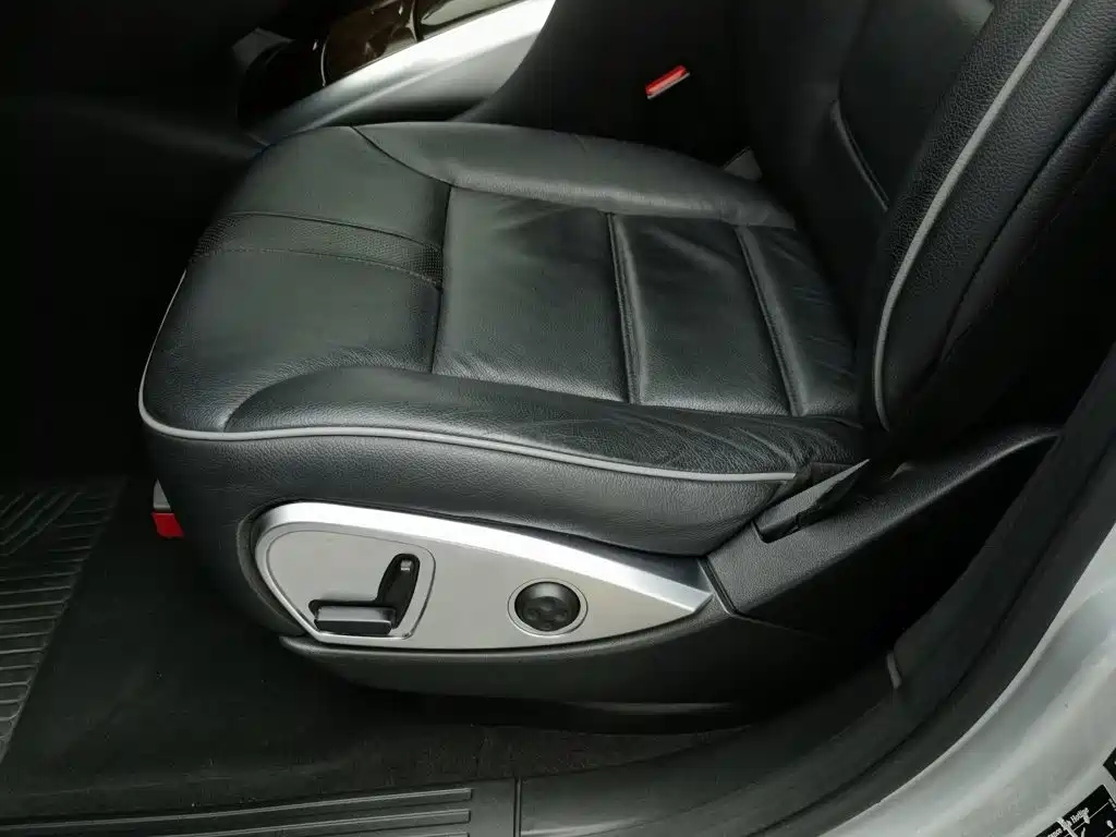 Mercedes-Benz R-Class — миниатюра 20