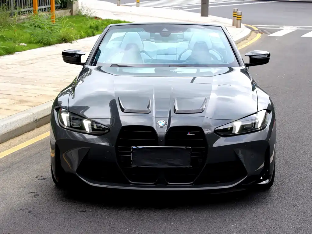 BMW M4 — миниатюра 2