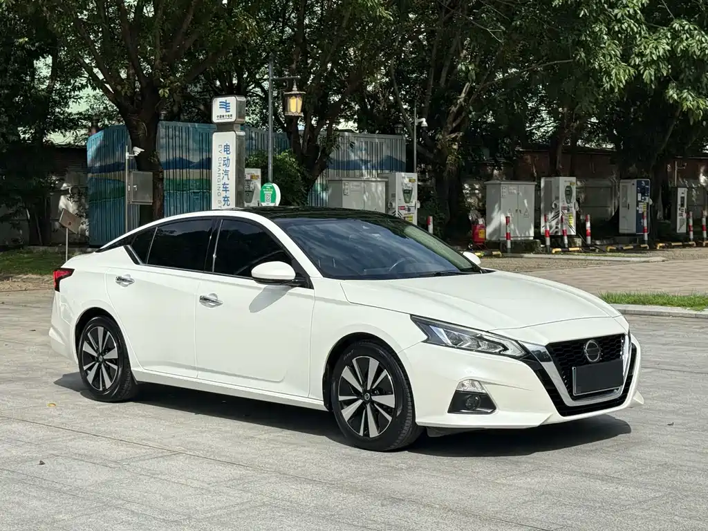 Nissan Teana — миниатюра 3
