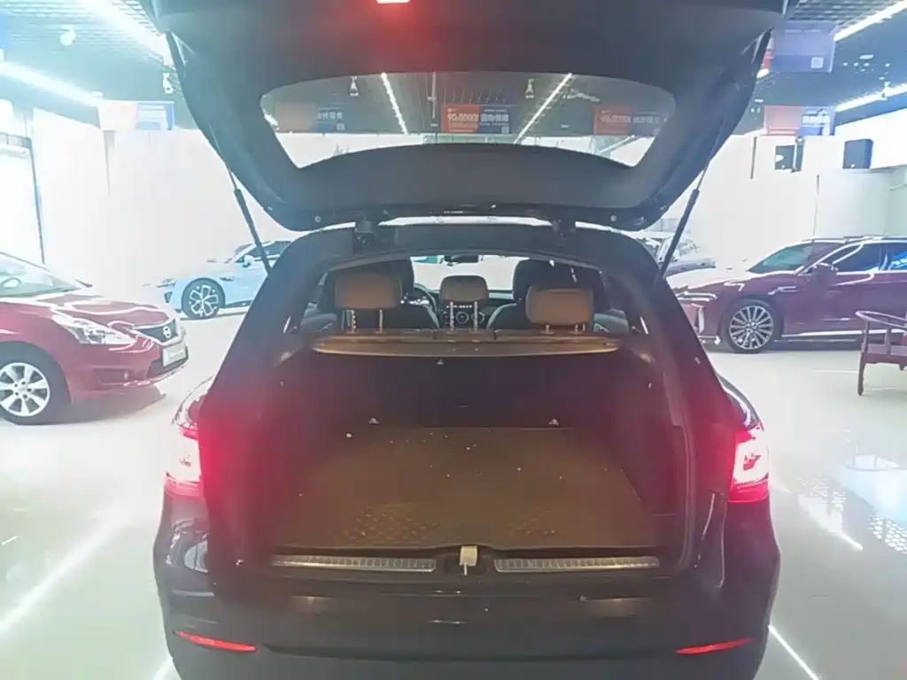 Mercedes-Benz GLC — миниатюра 19