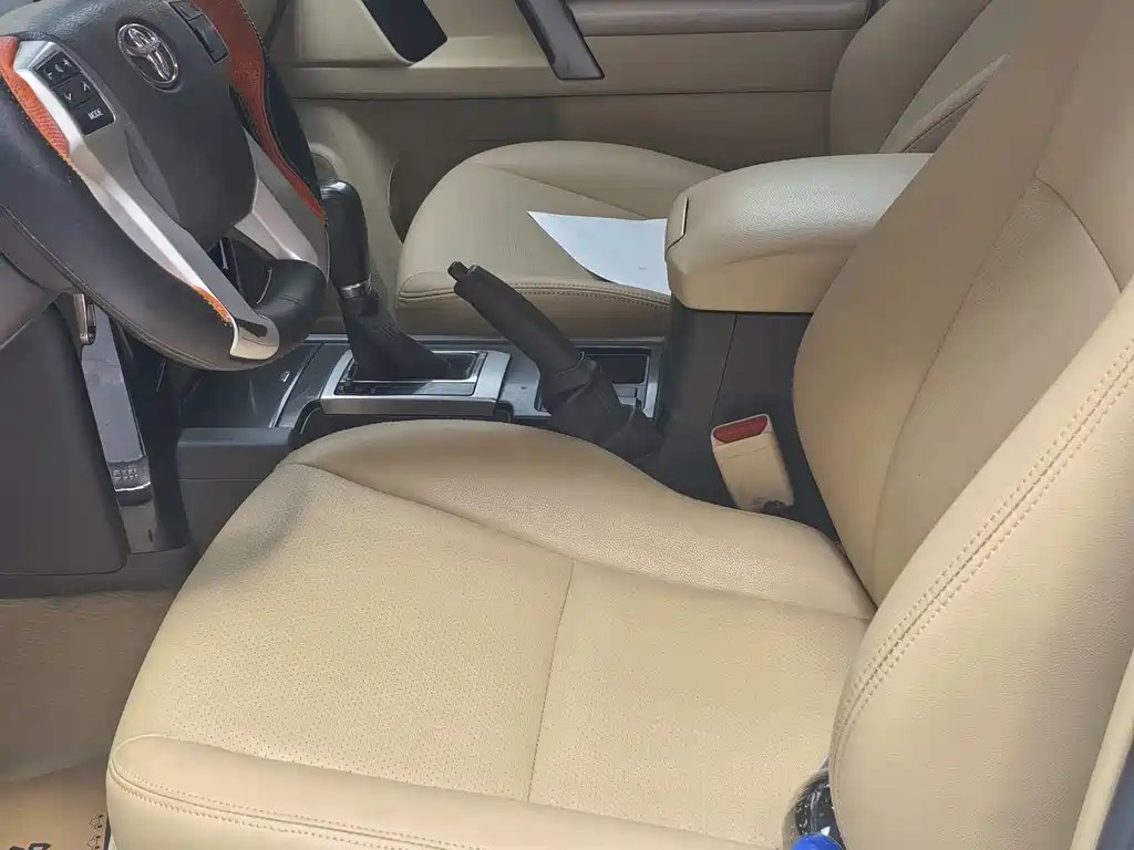 Toyota Land Cruiser Prado 2017 2.7L