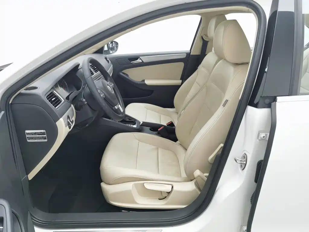 Volkswagen Sagitar — миниатюра 10
