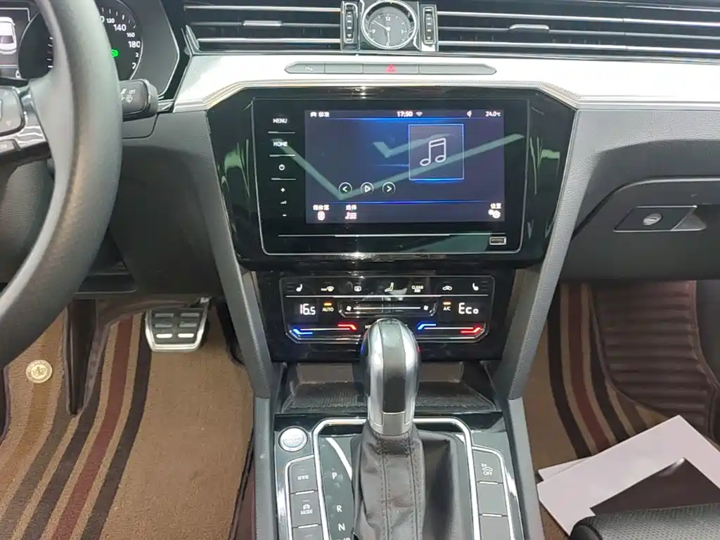Volkswagen 迈腾 PHEV — миниатюра 13