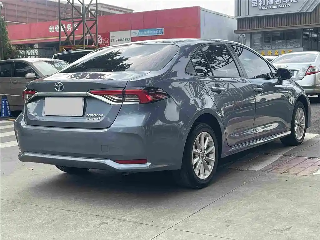 Toyota Corolla — миниатюра 6