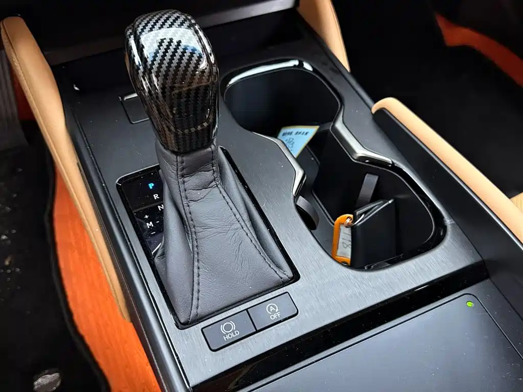 Lexus ES — миниатюра 15