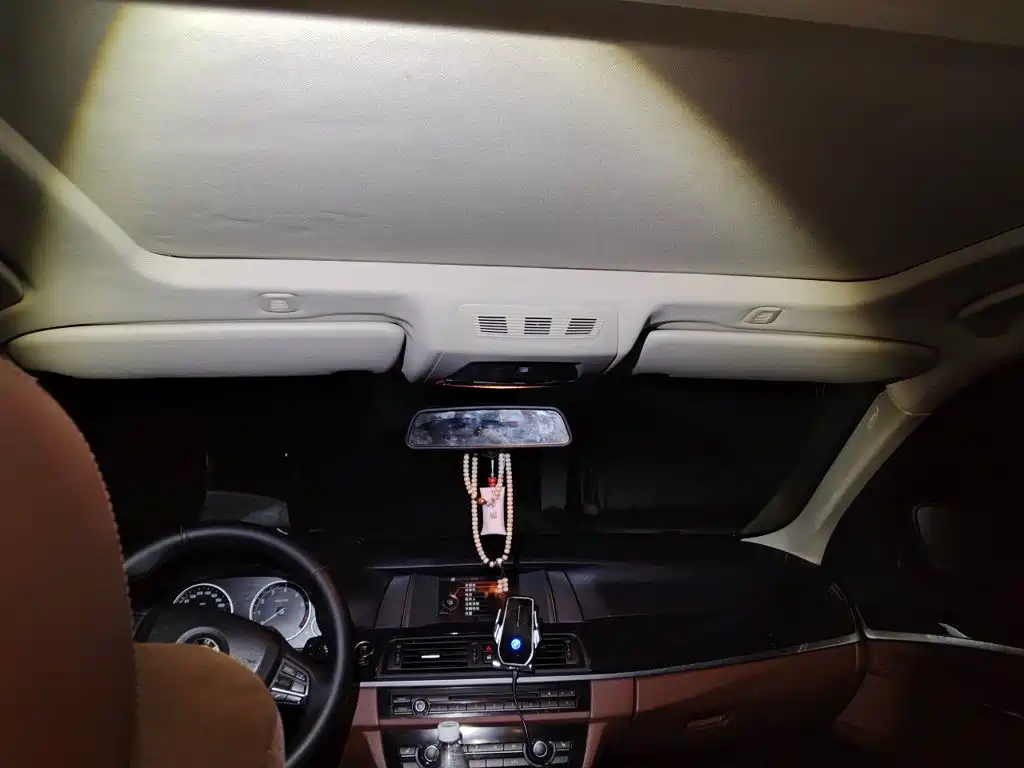 BMW 5 Series — миниатюра 19