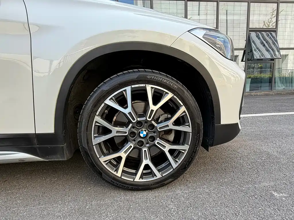 BMW X1 — миниатюра 4