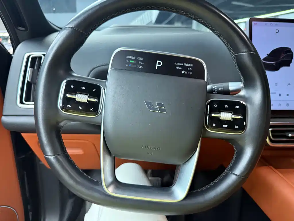 Li Auto IDEAL L8