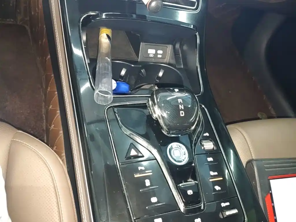 BYD Han — миниатюра 14