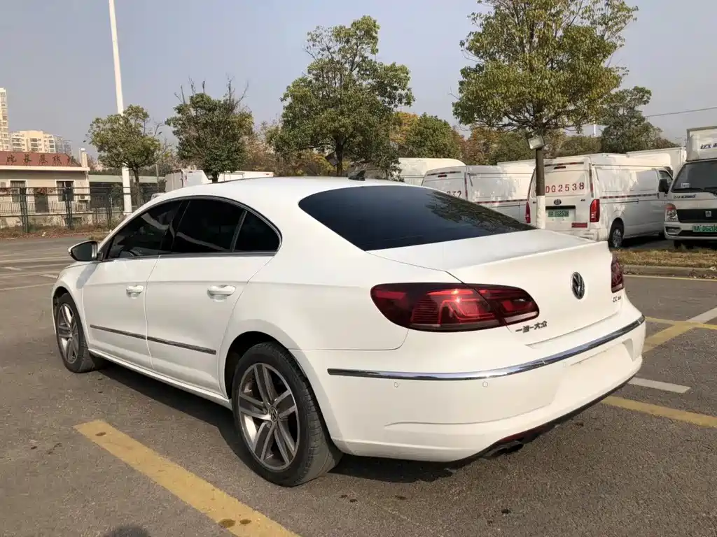 Volkswagen CC — миниатюра 13