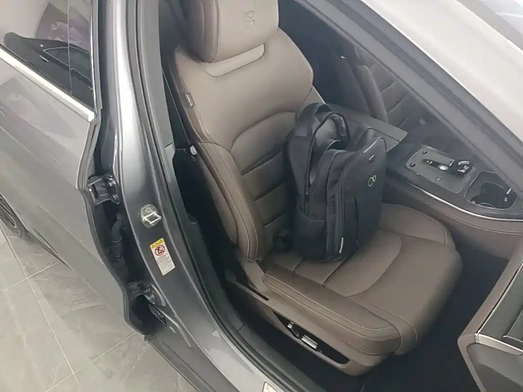 BYD Han — миниатюра 25