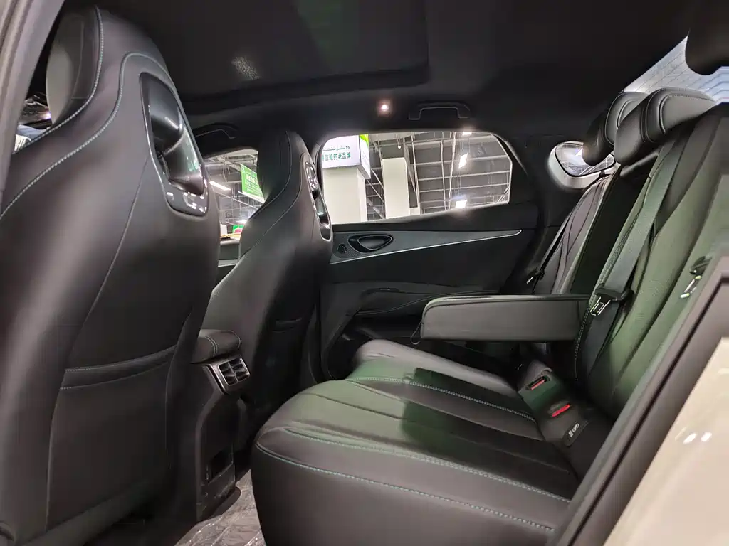 BYD Seal 06 06 2025 DM-i Smart Drive 120KM Premium