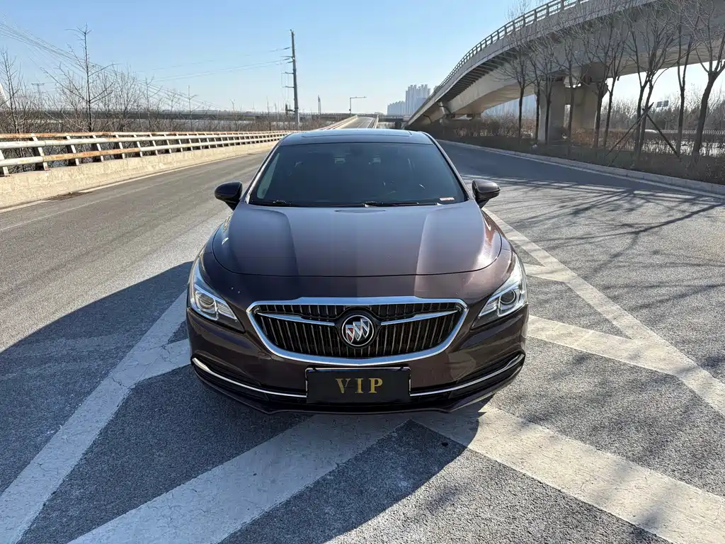 BUICK LACROSSE