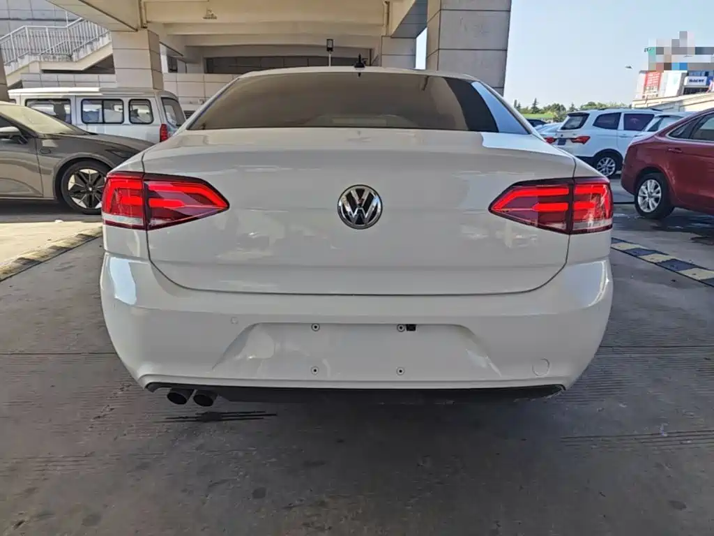 Volkswagen Lamando — миниатюра 4