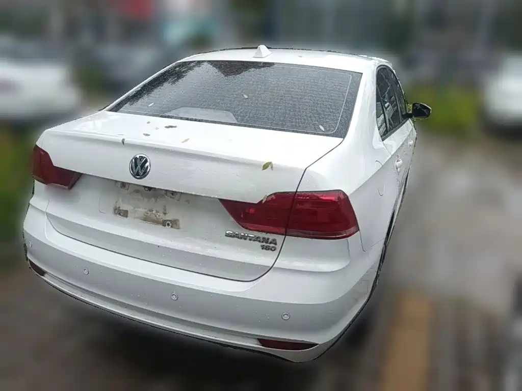 Volkswagen Santana — миниатюра 10