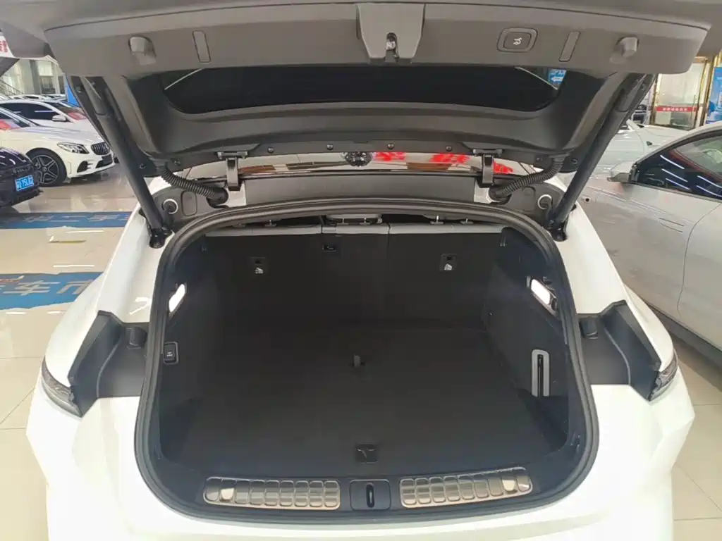 NIO ET5T — миниатюра 19