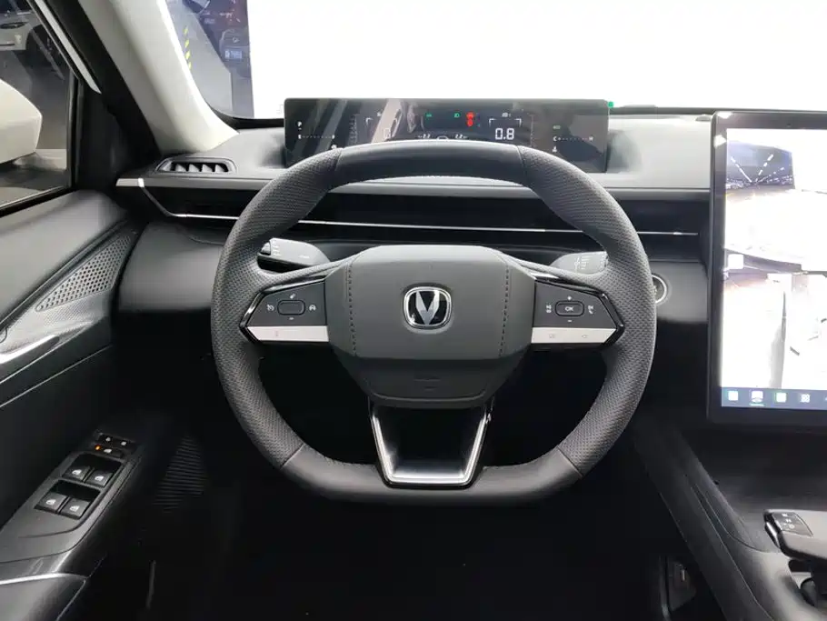 Changan Eado — миниатюра 15