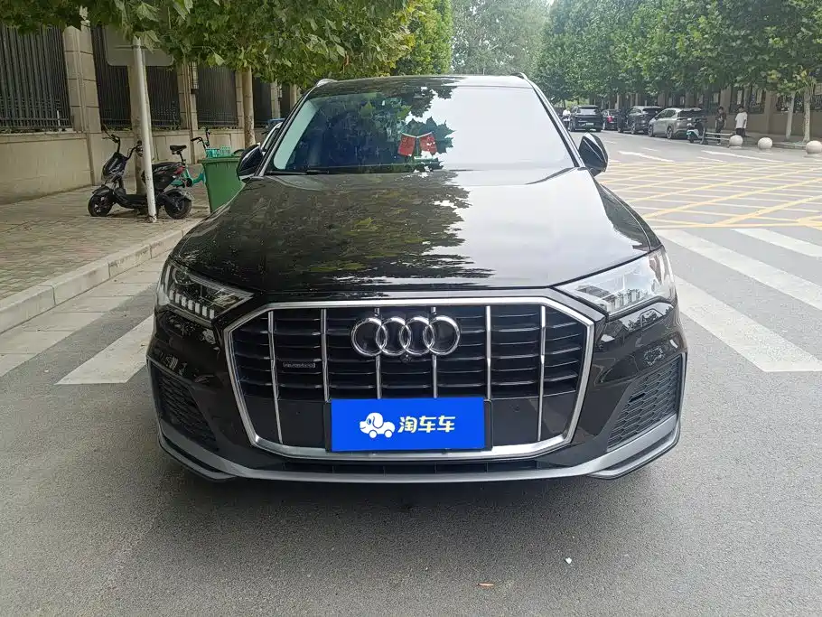 Audi Q7 — миниатюра 2
