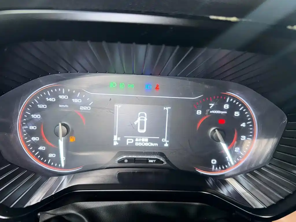 Wuling Jiachen — миниатюра 17