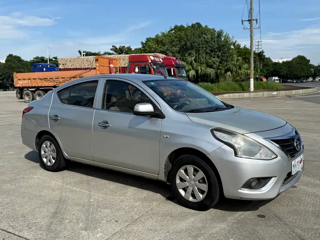 Nissan Sunny — миниатюра 3