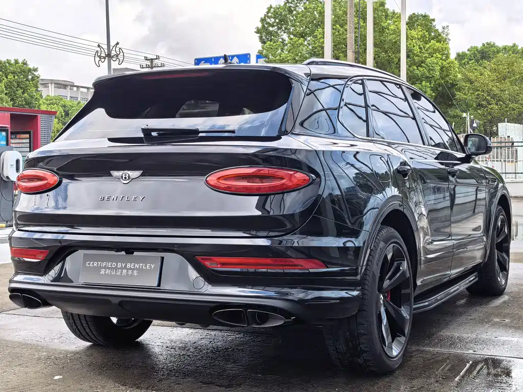 Bentley Bentayga — миниатюра 6