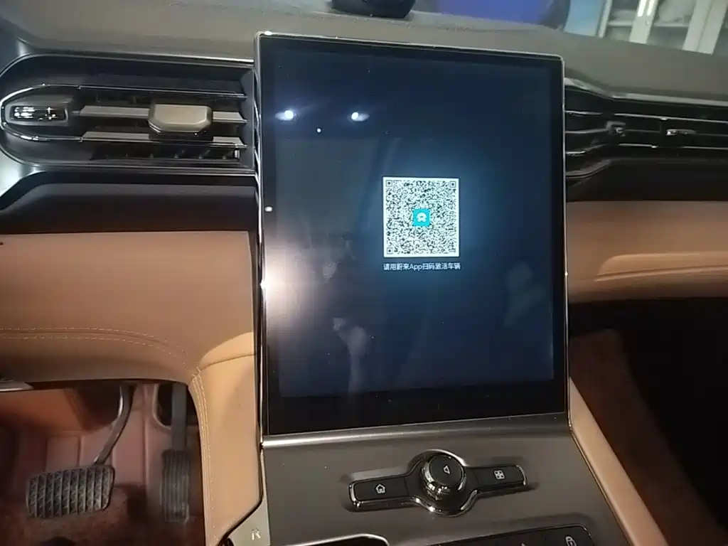 NIO ES6 — миниатюра 13